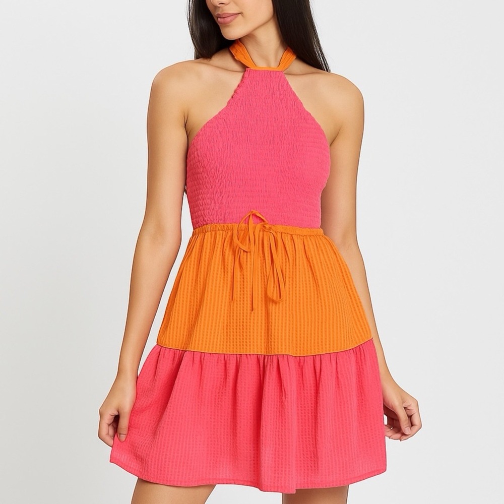 Lena Tiered‎ Orang Pink Halter Seersucker Smocked Mini Dress Sz M
